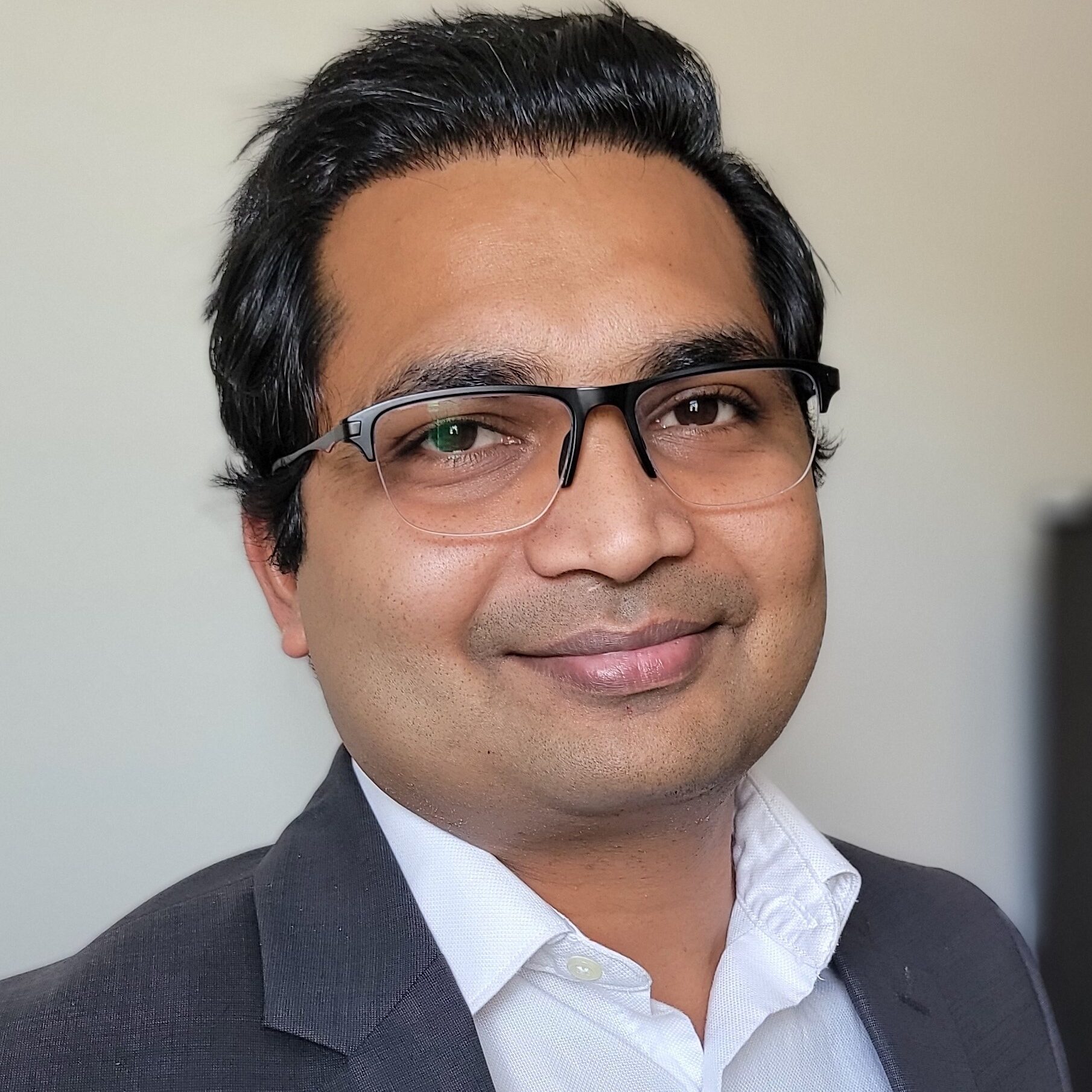 Dhaval Desai Profile Pic e1737064214380